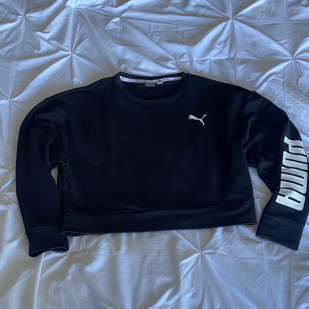 PUMA Women's Black Cropped Crew Neck Sweater